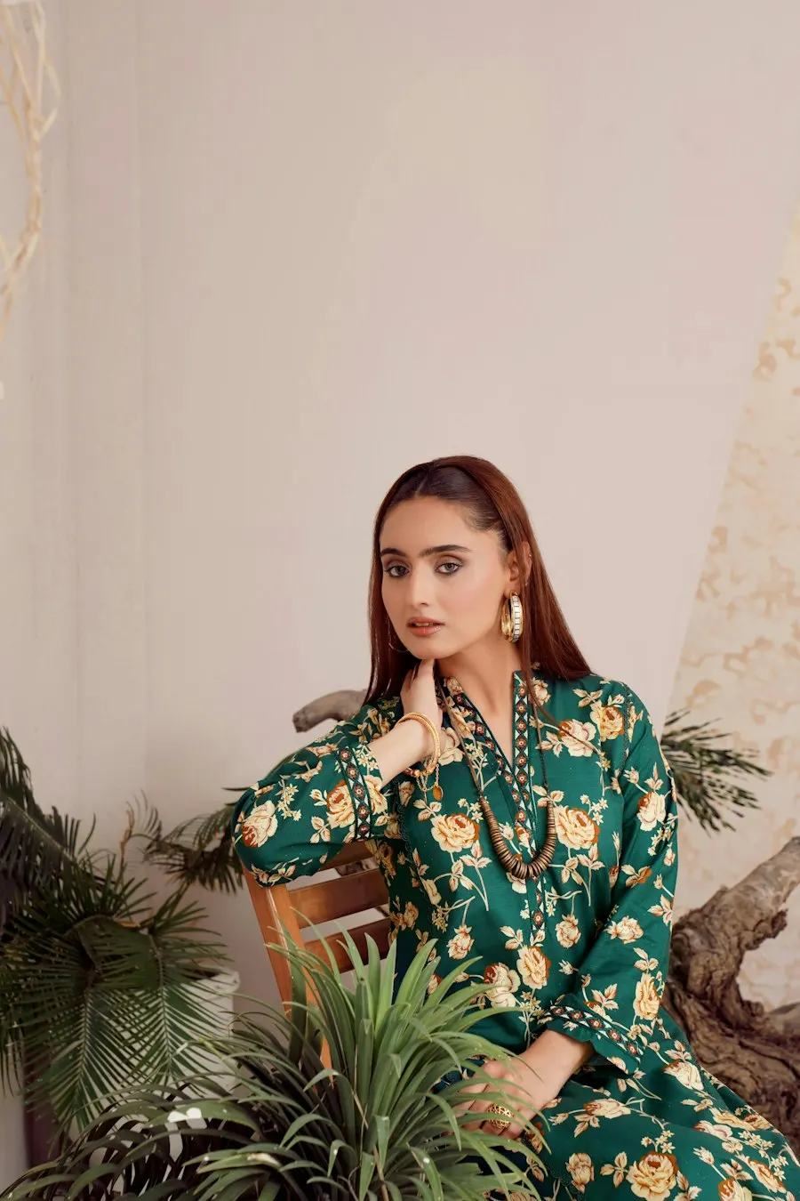 Floral Crepe Dress - Effortless All-Day Glam