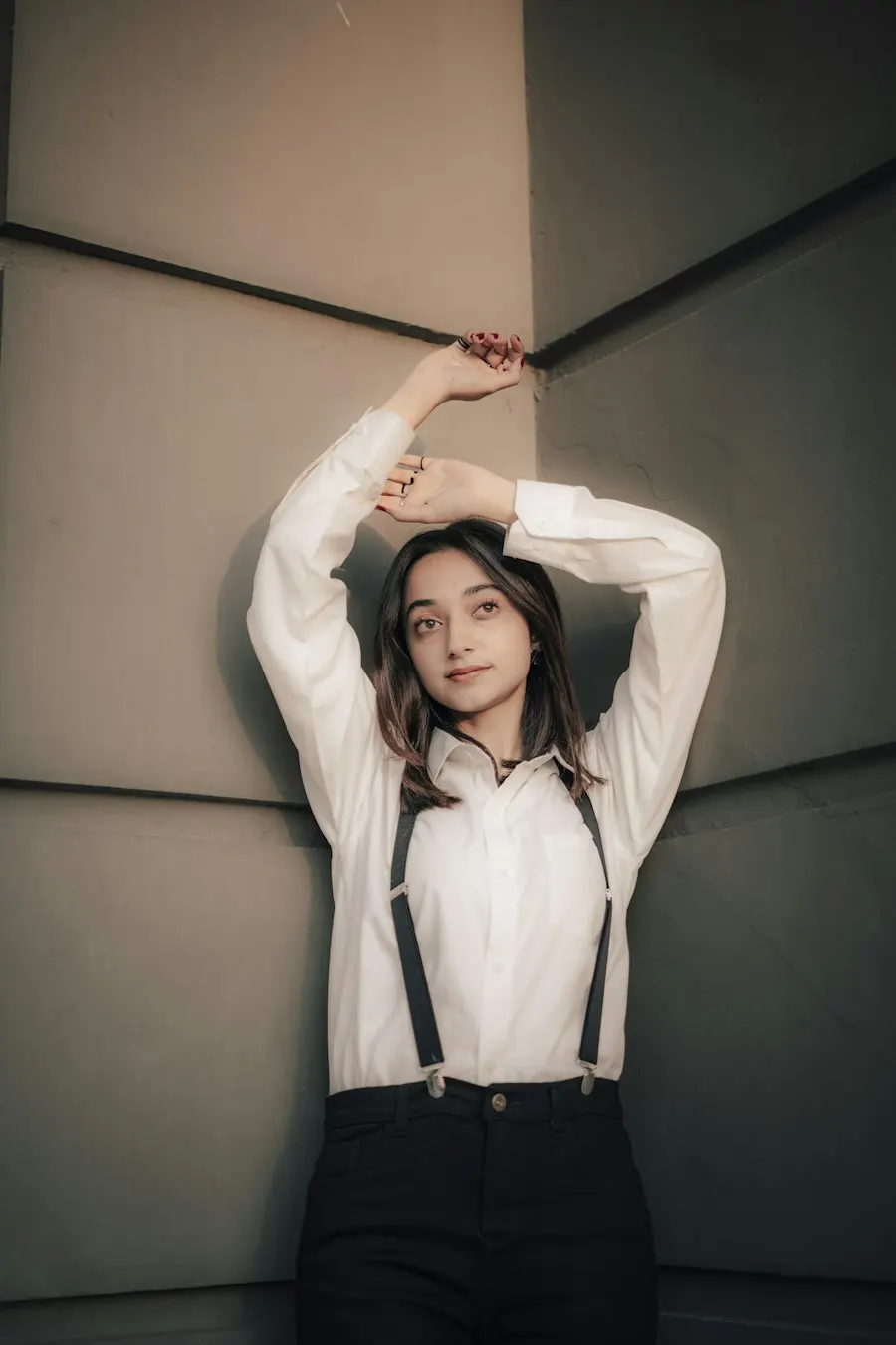 Elegant White Linen Shirt - Insta-Ready Look