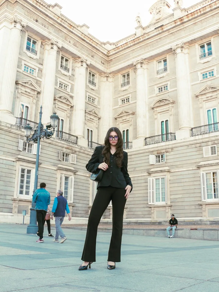 Modern Black Poly-Viscose Suit - Festive to Brunch Ready
