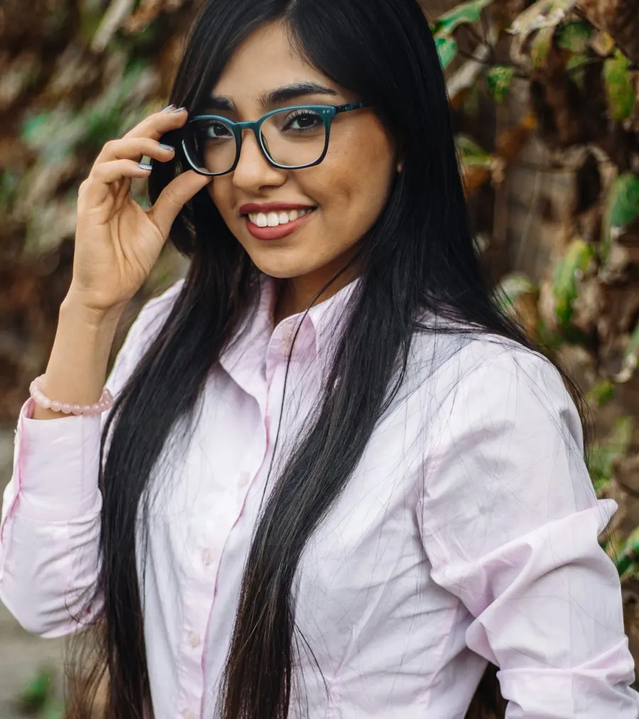 Modern White Oxford Cotton Shirt - Made to Turn Heads
