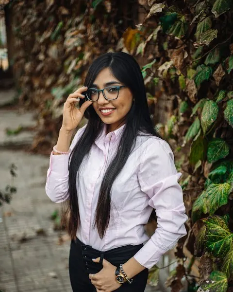 Modern White Oxford Cotton Shirt - Made to Turn Heads