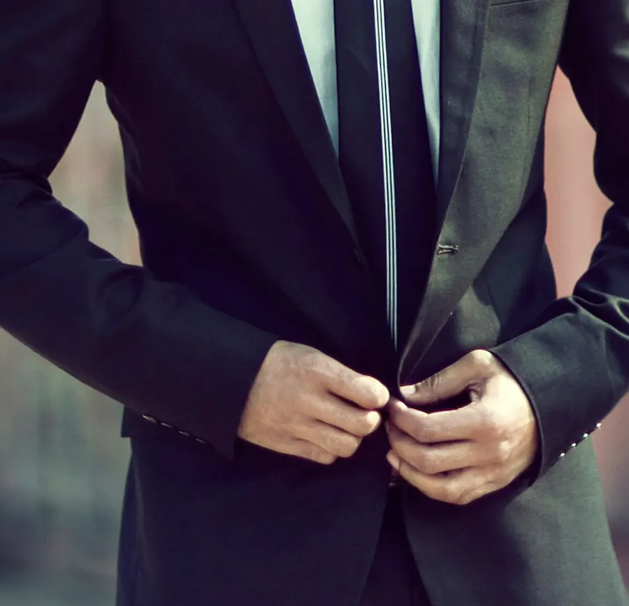 Urban Black Poly-Viscose Suit - Clean Modern Fit