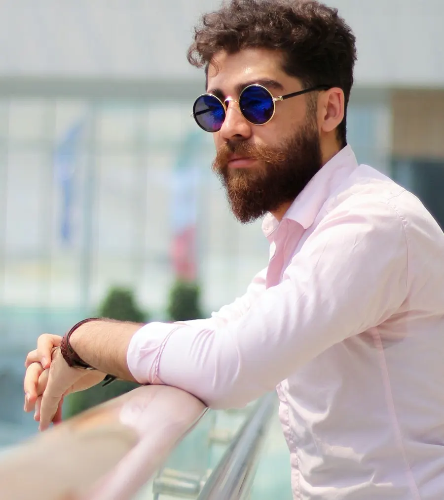 Modern White Street Outfit - Sharp, Easy Everyday Style