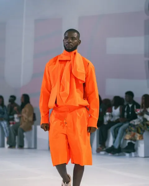 Classic Orange Street Outfit - Sharp, Easy Everyday Style