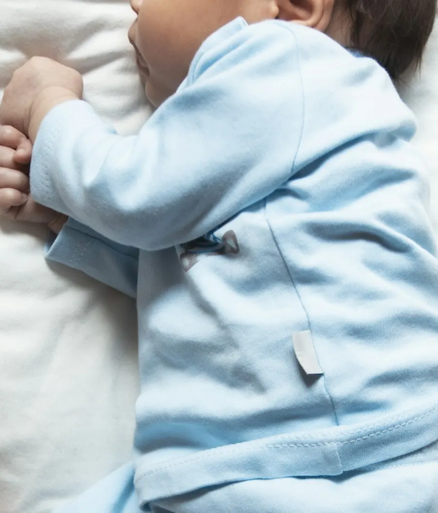 Comfy White Baby Outfit - Photo-Perfect Moments