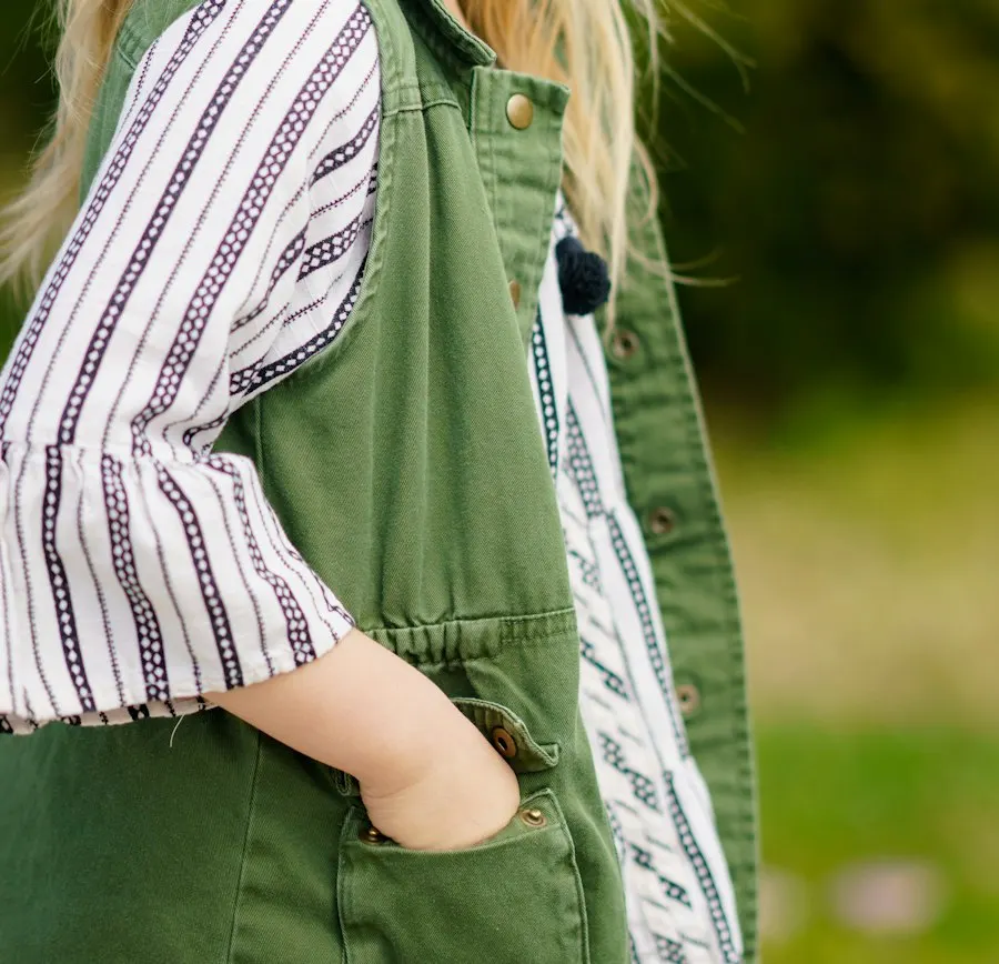 Playful Outfit - Photo-Perfect Moments