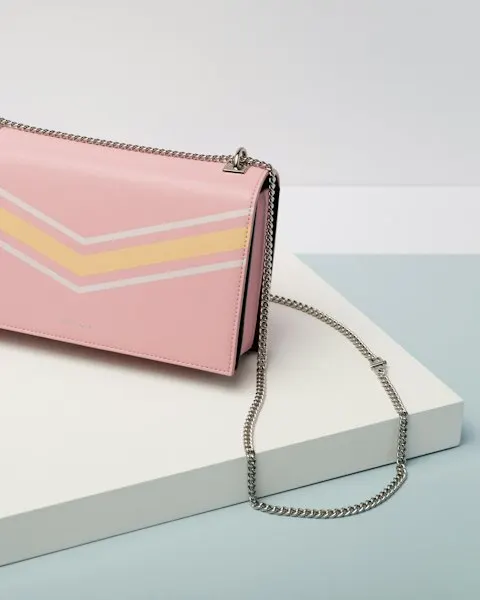 Trendy Pink Leather Bag - Effortless All-Day Glam