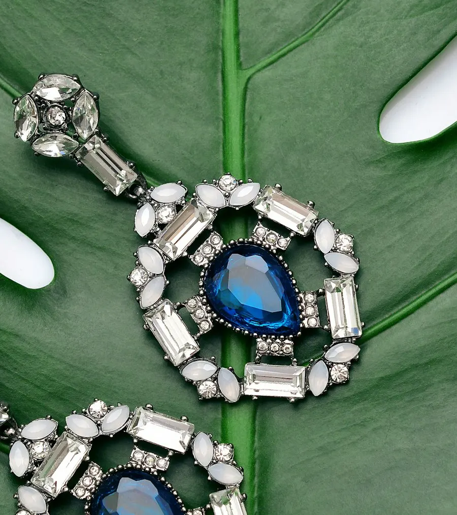Modern Silver Earrings - Insta-Ready Look