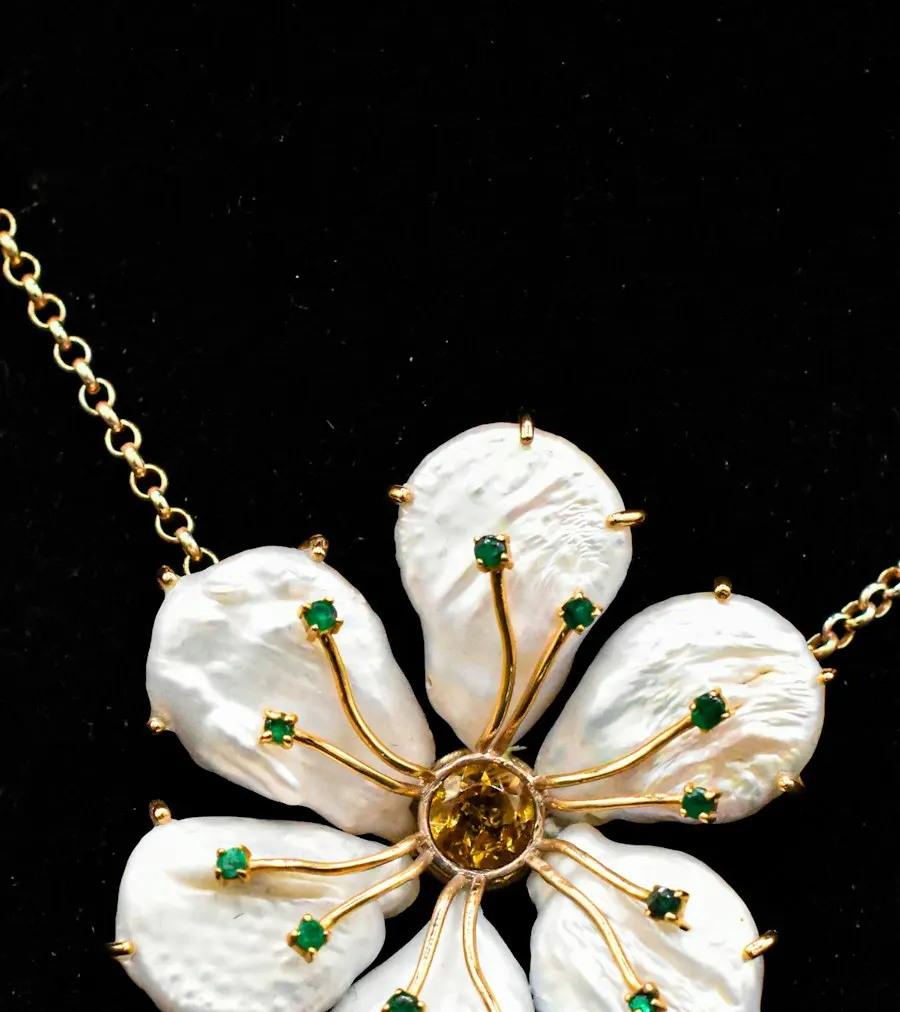 Trendy Emerald Gold Necklace - Soft, Flattering & Easy