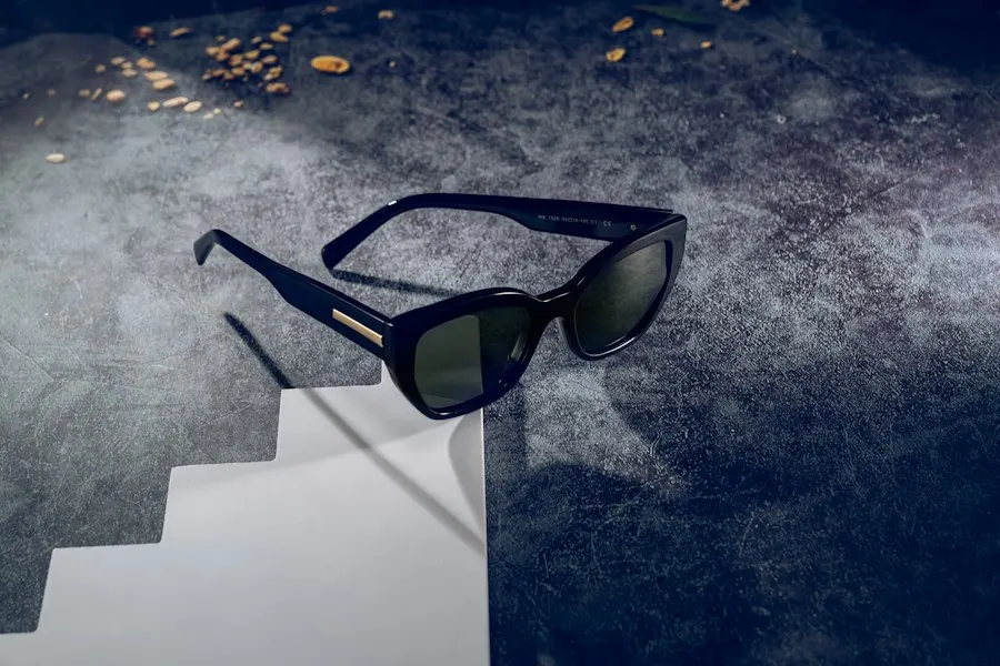 Premium Black Sunglasses - Grab-and-Go Essential