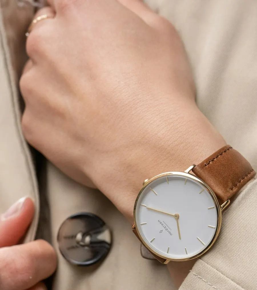 Minimal Beige Stainless Steel Watch - Upgrade Your Look