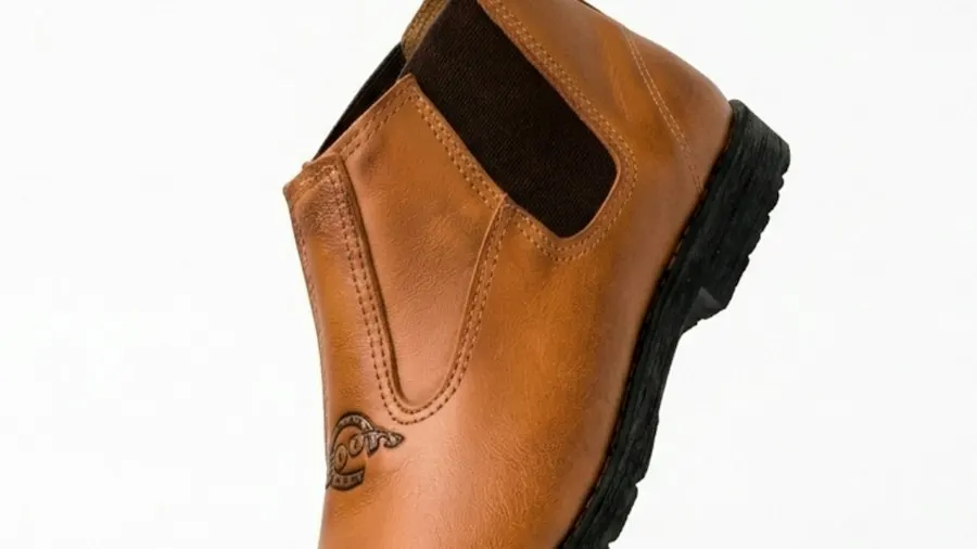 Modern White Leather Boots - Premium Feel, Easy Care