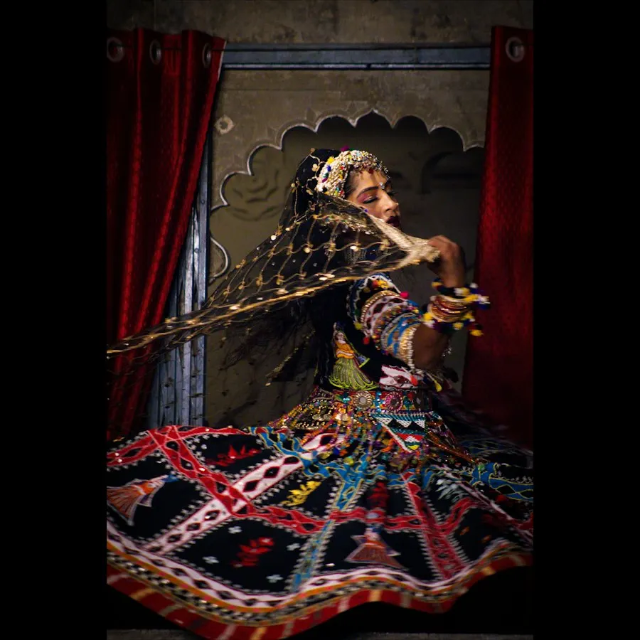 Regal Chaniya Choli - Made for Garba Rounds