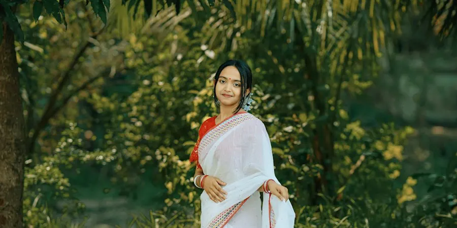 Festive White Banarasi Silk Saree - Timeless Tradition