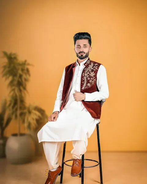 Regal Kurta Set - Shine This Diwali