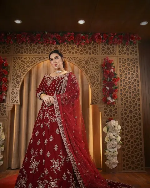 Floral White Lehenga Set - Effortless All-Day Glam