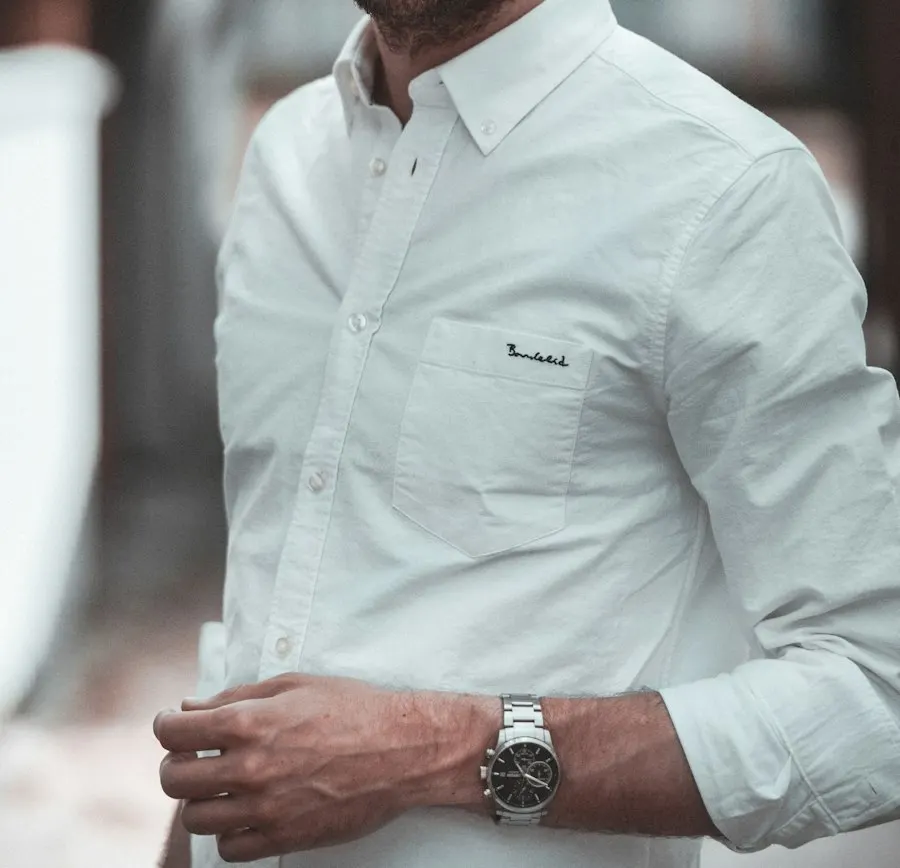 Urban White Linen Shirt - Clean Modern Fit