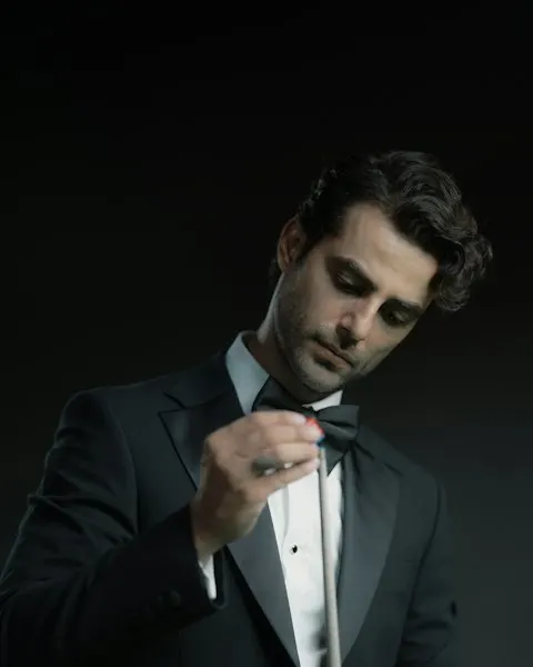 Classic Tuxedo Suit - Sharp, Easy Everyday Style