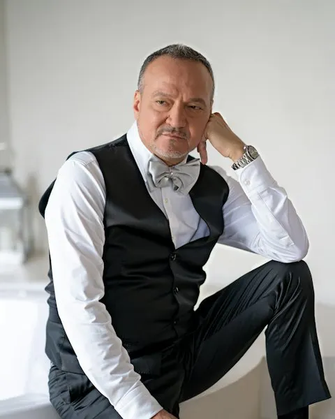 Premium Tuxedo Suit - Built for Comfort