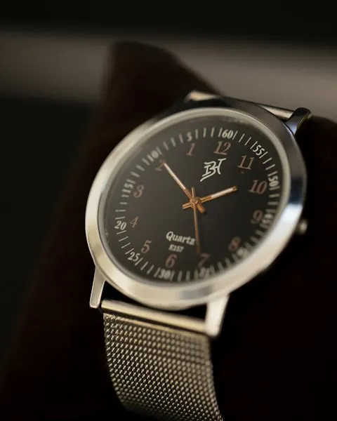 Premium Silver Watch - Made for Daily Use